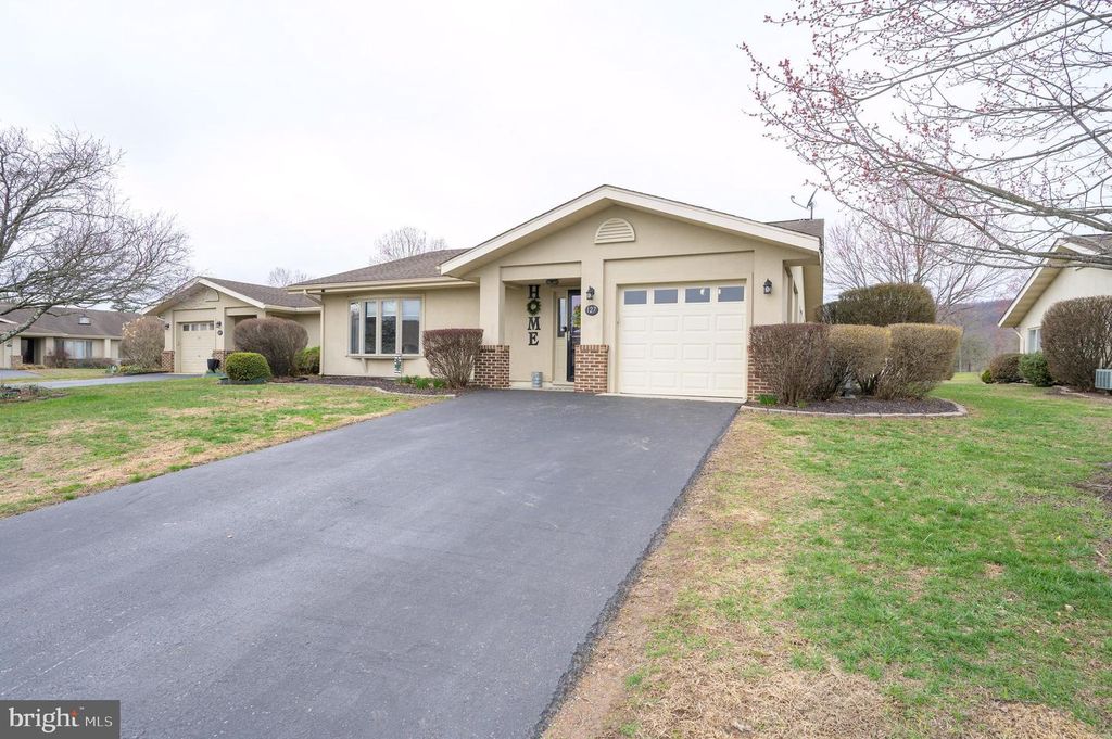 127 ARROWHEAD RIDGE, Hedgesville, WV 25427