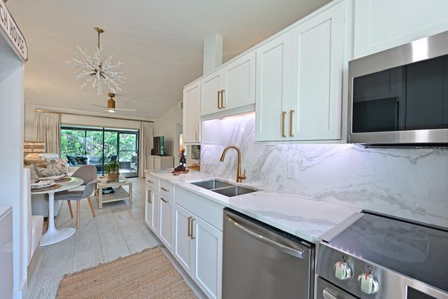 2915 61ST STREET W, Bradenton, FL 34209