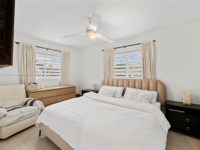 5203 SW 128th Pl, Miami, FL 33175