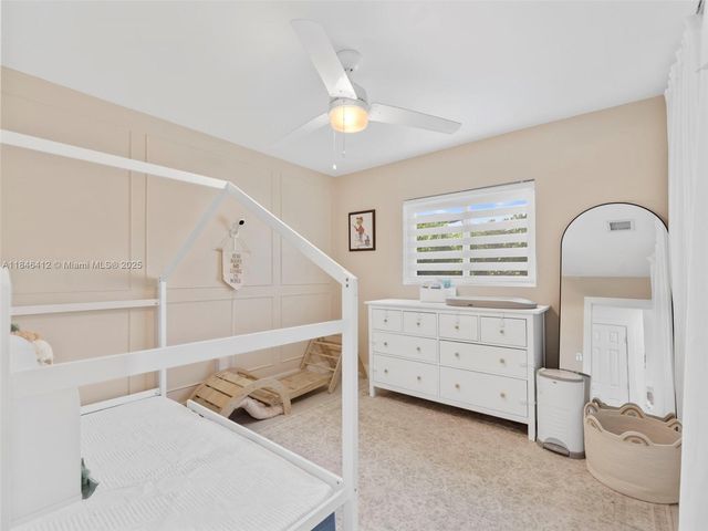 5203 SW 128th Pl, Miami, FL 33175