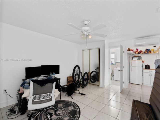 5203 SW 128th Pl, Miami, FL 33175