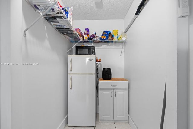 5203 SW 128th Pl, Miami, FL 33175