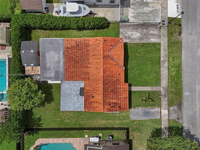 5203 SW 128th Pl, Miami, FL 33175