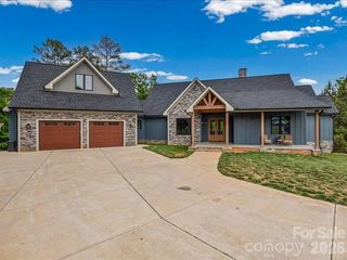 521 Rosebush Lane, Clover, SC 29710