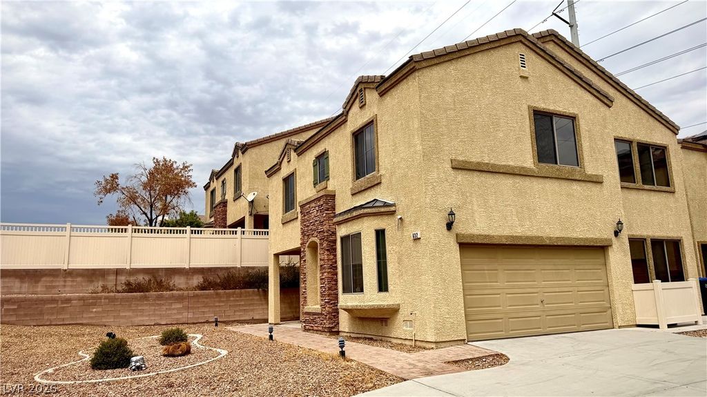 632 Civic Holiday Avenue, North Las Vegas, NV 89031 — photo 2