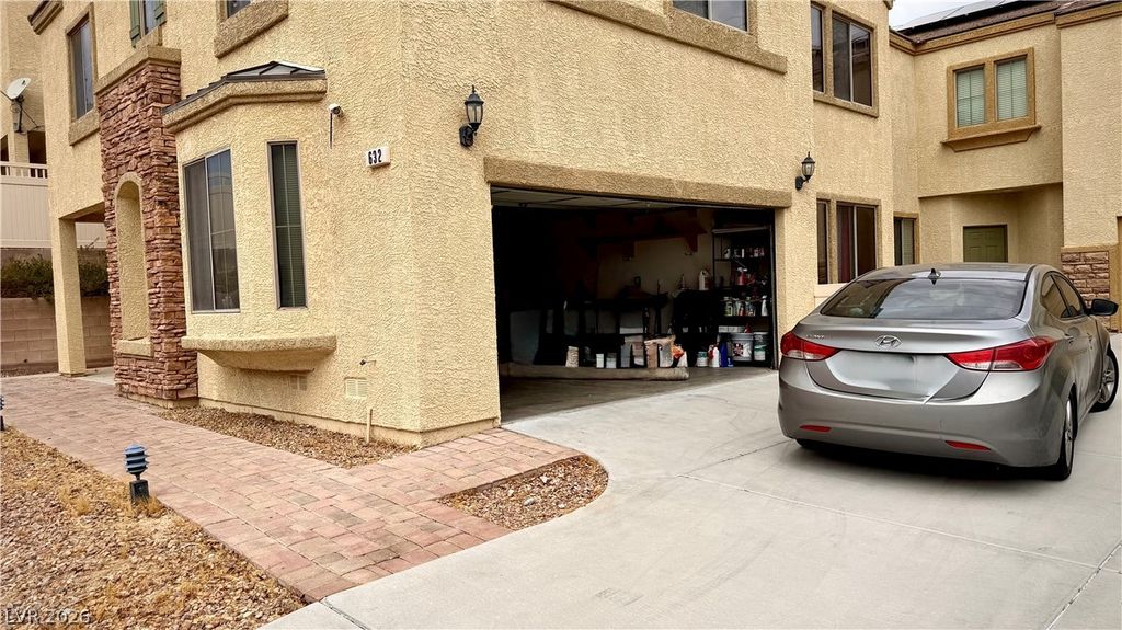 632 Civic Holiday Avenue, North Las Vegas, NV 89031 — photo 3