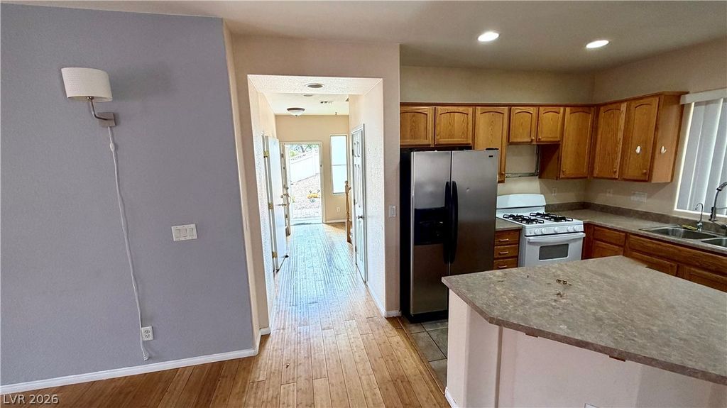 632 Civic Holiday Avenue, North Las Vegas, NV 89031 — photo 5