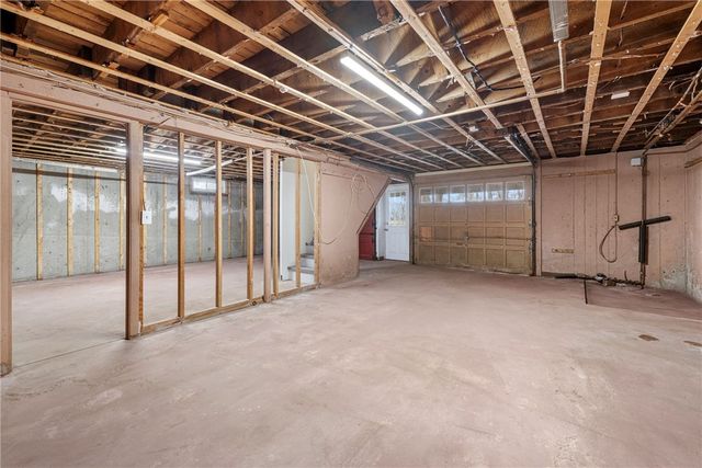 1755 Ten Rod Road, North Kingstown, RI 02852