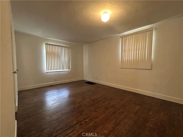 214 E Stocker B, Glendale, CA 91207