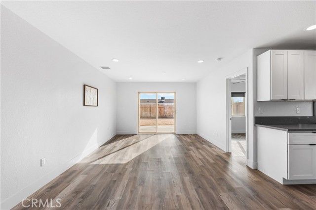 7270 Poppy, California City, CA 93505