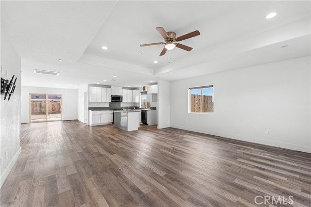 7270 Poppy, California City, CA 93505