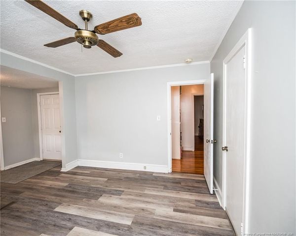 111 E McNeill Drive, Red Springs, NC 28377