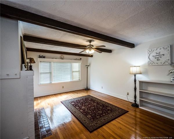 111 E McNeill Drive, Red Springs, NC 28377