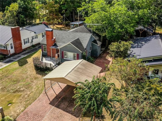 111 E McNeill Drive, Red Springs, NC 28377