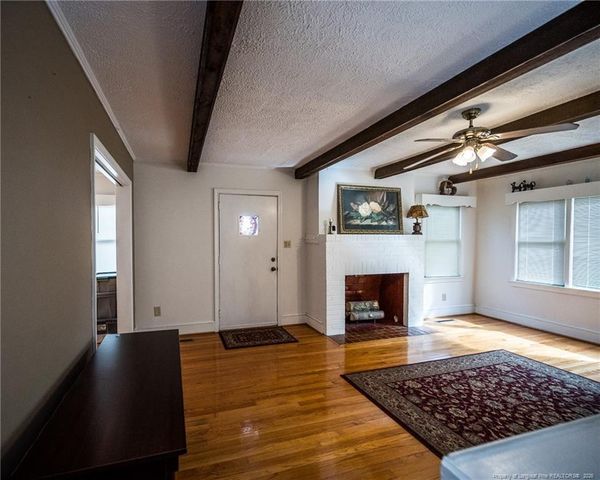 111 E McNeill Drive, Red Springs, NC 28377