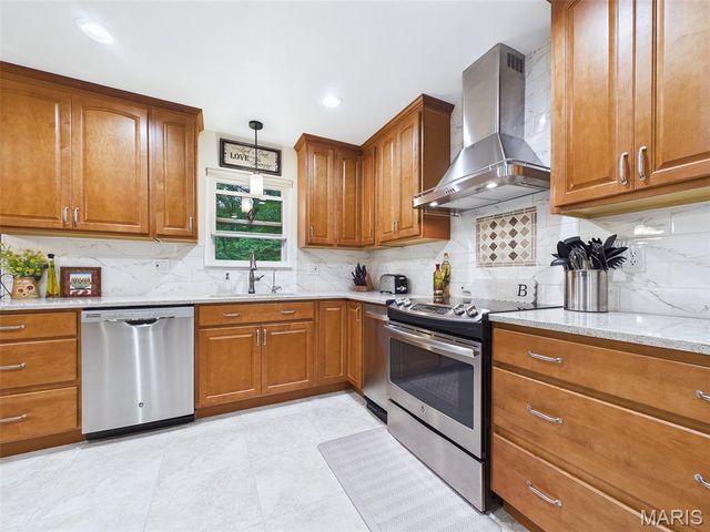 1810 Butler Boulevard, Edwardsville, IL 62025