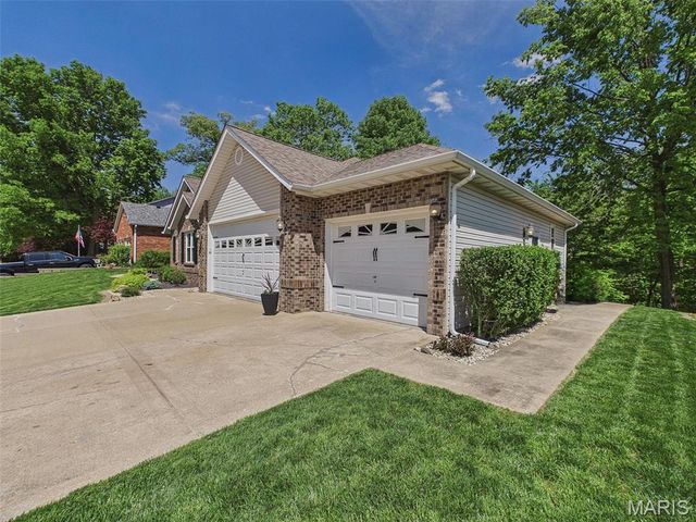 1810 Butler Boulevard, Edwardsville, IL 62025