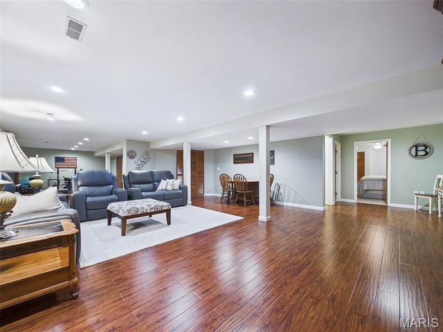 1810 Butler Boulevard, Edwardsville, IL 62025