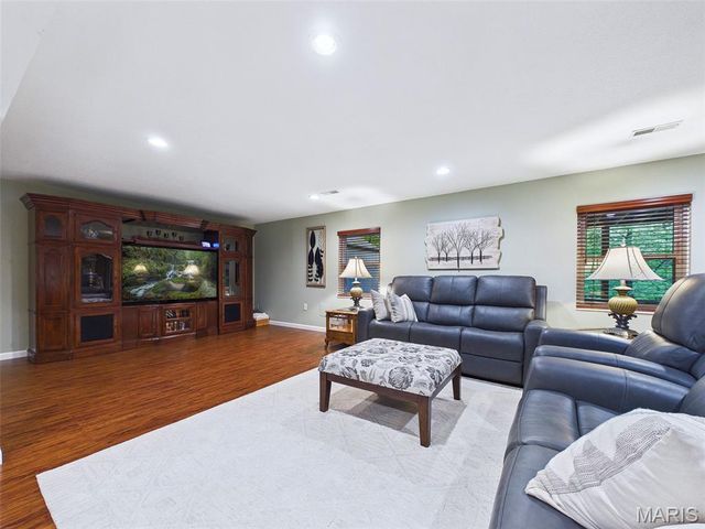 1810 Butler Boulevard, Edwardsville, IL 62025