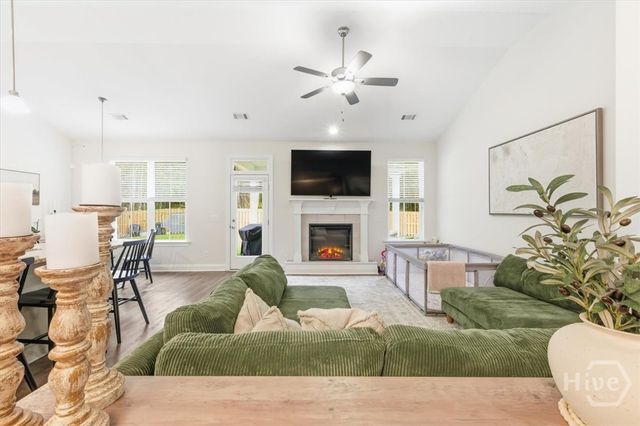 82 Oakmont Drive, Guyton, GA 31312