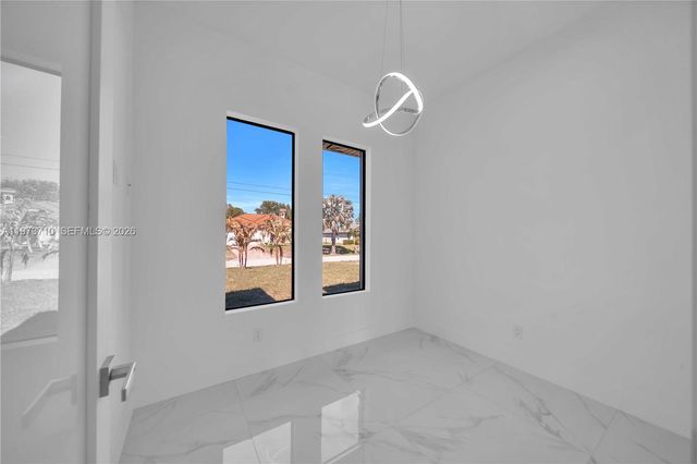 2120 NW 30 Ter, Cape Coral, FL 33993