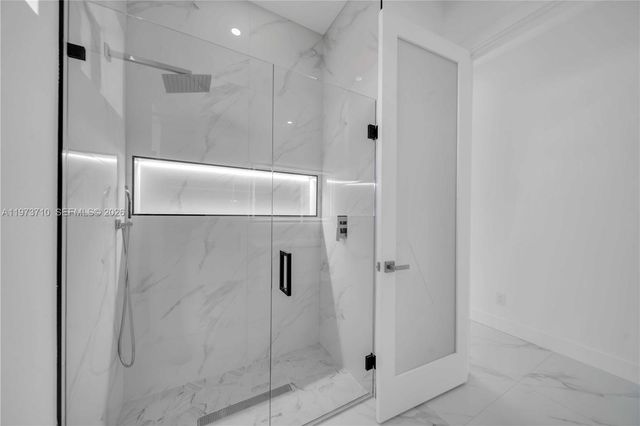 2120 NW 30 Ter, Cape Coral, FL 33993