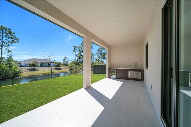 2120 NW 30 Ter, Cape Coral, FL 33993