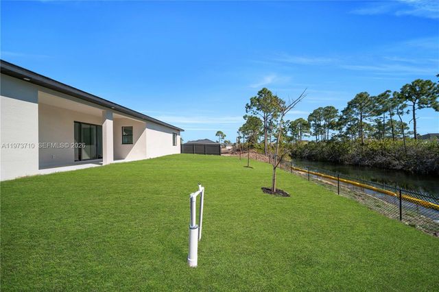 2120 NW 30 Ter, Cape Coral, FL 33993