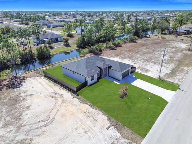2120 NW 30 Ter, Cape Coral, FL 33993