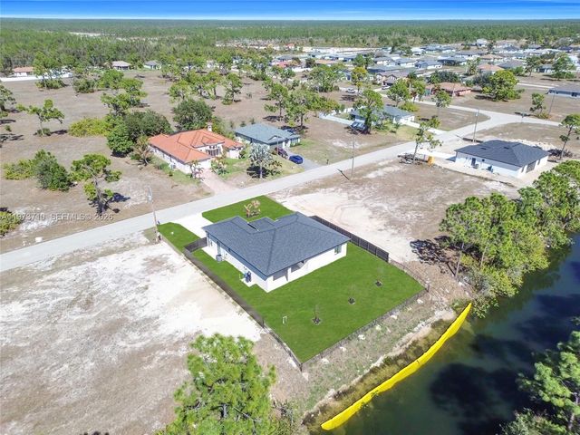 2120 NW 30 Ter, Cape Coral, FL 33993