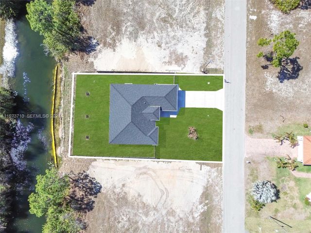 2120 NW 30 Ter, Cape Coral, FL 33993