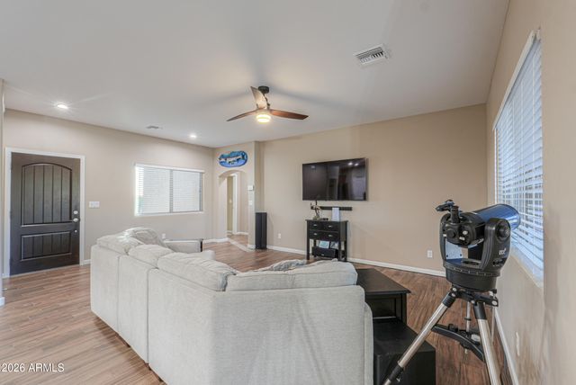 1487 S MOUNTAIN VIEW Road, Apache Junction, AZ 85119