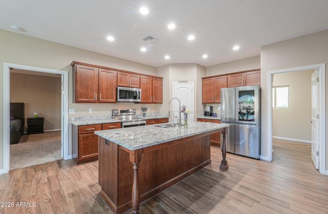 1487 S MOUNTAIN VIEW Road, Apache Junction, AZ 85119