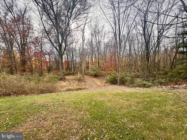 10 ASHWOOD DR, Spring City, PA 19475