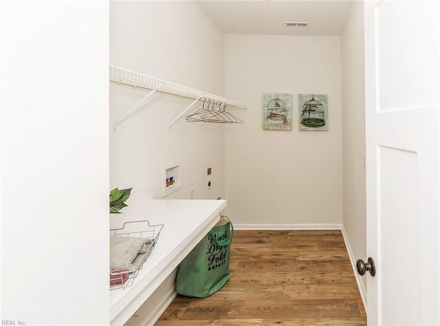 6021 Sam Callis CIR, Suffolk, VA 23435