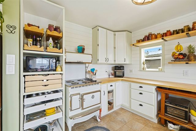 5334 Tenneson Road, Sedro Woolley, WA 98284