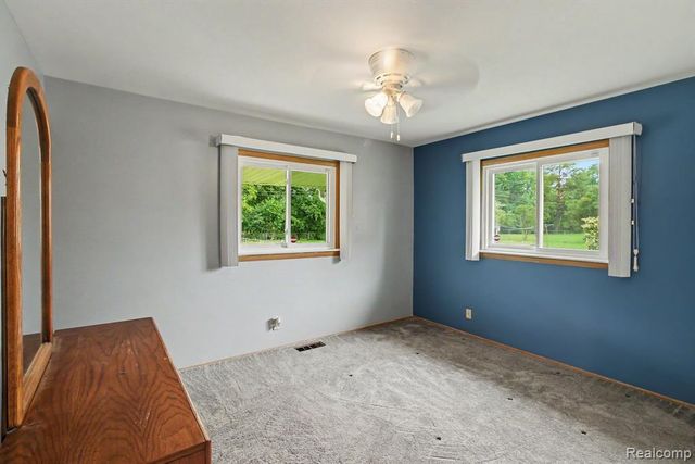 1254 Arrowhead Drive, Burton, MI 48509