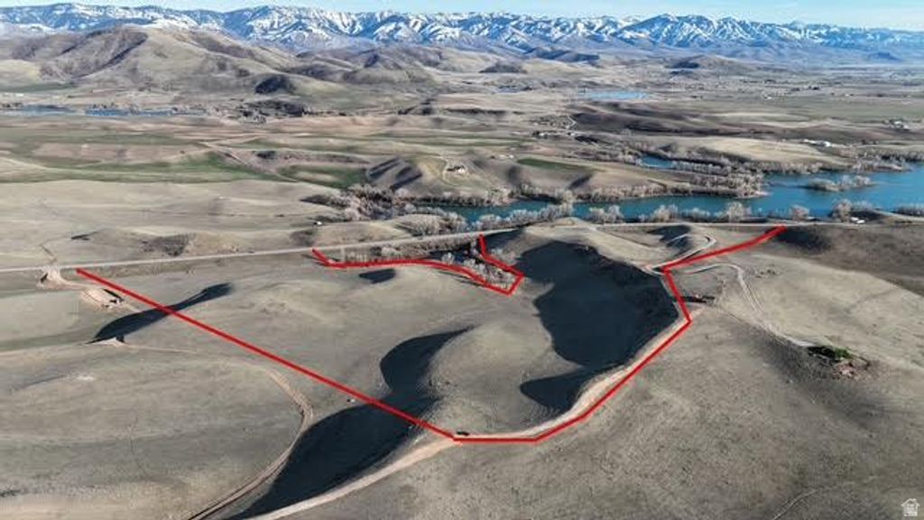 Image 3 of property listing at 1673 N HWY 34, Preston, ID 83263
