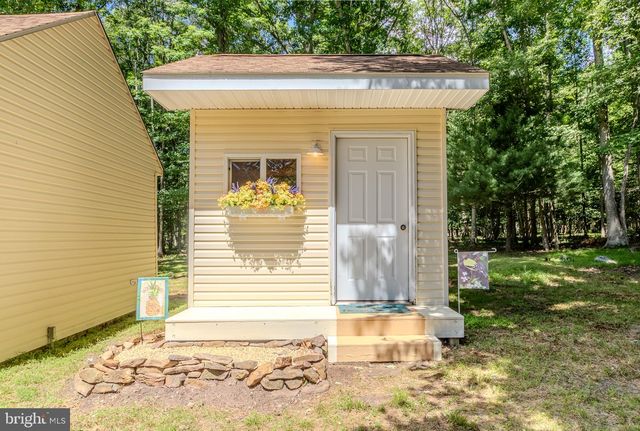74 LAKE, White Haven, PA 18661
