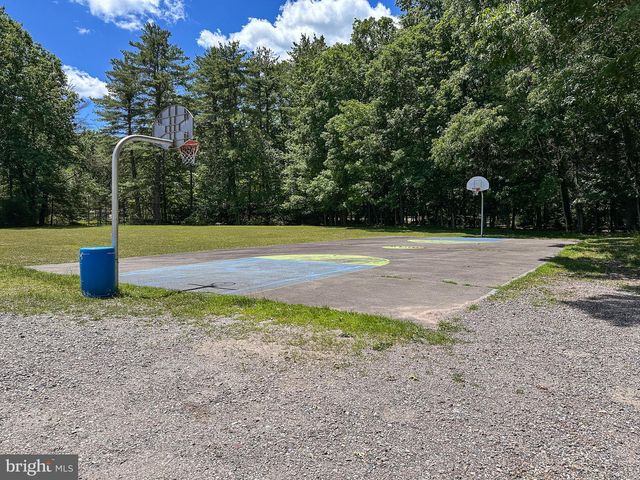 74 LAKE, White Haven, PA 18661
