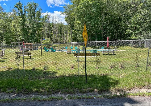 74 LAKE, White Haven, PA 18661
