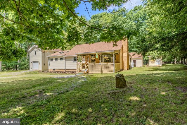 74 LAKE, White Haven, PA 18661