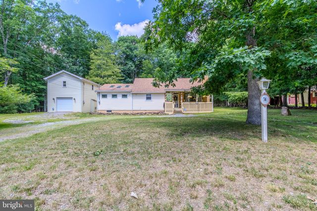 74 LAKE, White Haven, PA 18661