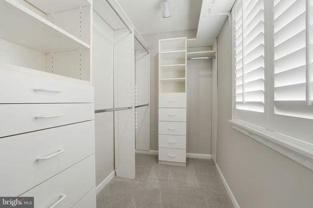 1528 GOLDENRAIN CT, Reston, VA 20190