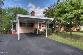 1425 Prospect Drive, Kingsport, TN 37664