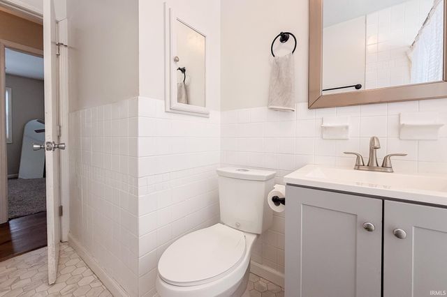 603 E Adams Avenue, Chandler, IN 47610