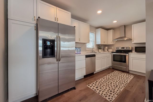 603 E Adams Avenue, Chandler, IN 47610