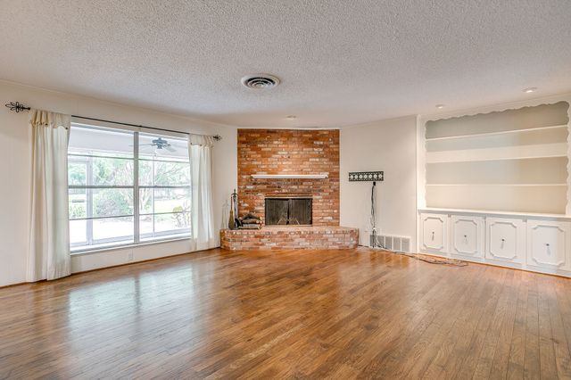6348 Juneau Road, Fort Worth, TX 76116