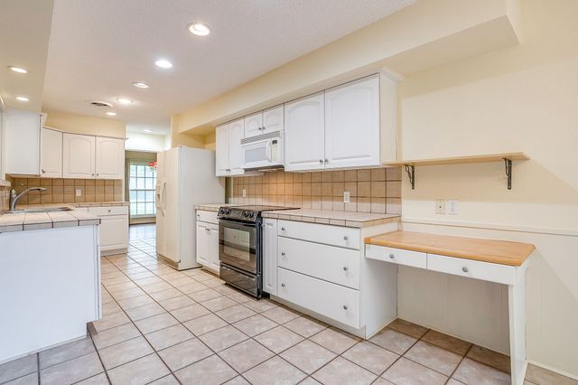 6348 Juneau Road, Fort Worth, TX 76116