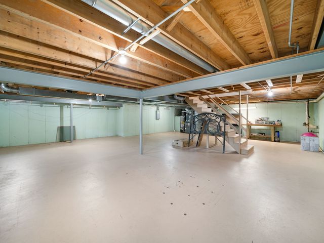 1341 Trinity Place, Libertyville, IL 60048